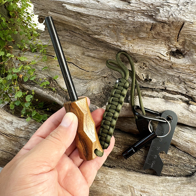 جديد في الهواء الطلق الصوان مش - مراجعة Fire Starting Kit وسعره